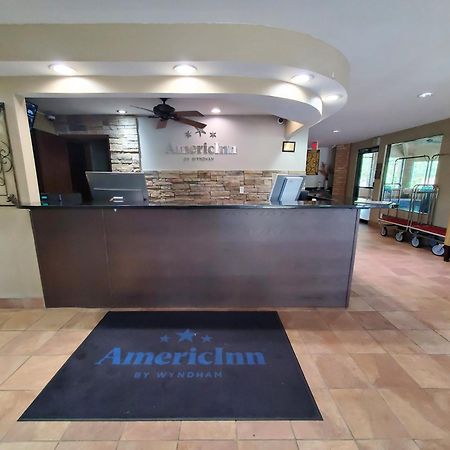 Americinn And Suites By Wyndham Delafield-Waukesha-Milwaukee Eksteriør billede