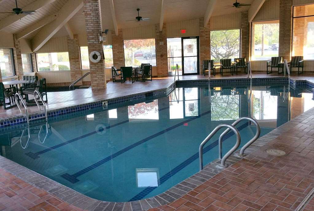 Americinn And Suites By Wyndham Delafield-Waukesha-Milwaukee Faciliteter billede